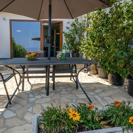 Perla 1-1 By Interhome アパート Ičići