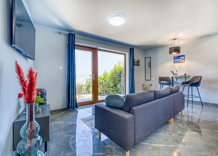 Apartment Perla 1-1 By Interhome *